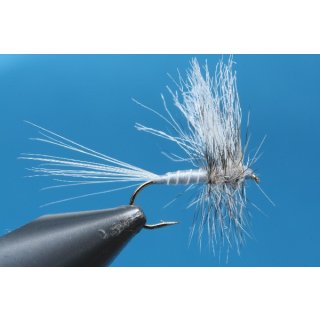 New classic Dry Fly No. 16 barbless 12