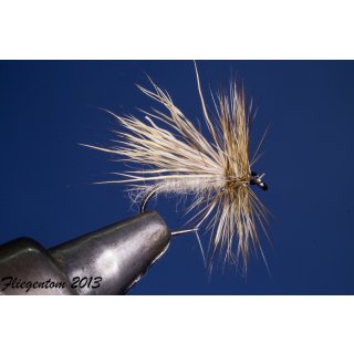 Adams Caddis barbless 8