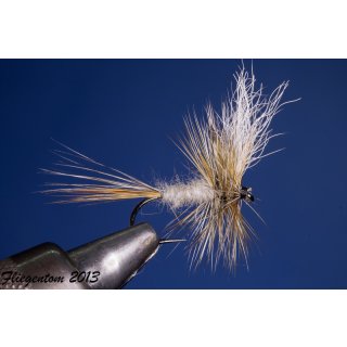 Adams Wullff Style barbless 8