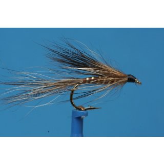 Brauner Fuchs mit Widerhaken 10