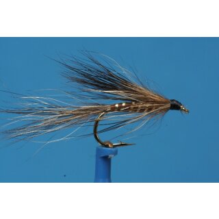 Brauner Fuchs mit Widerhaken 12
