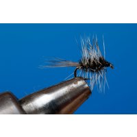 Fliegentom Sortiment mit Mücken - Trockenfliegen
